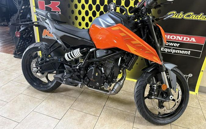 2025 KTM Duke 250