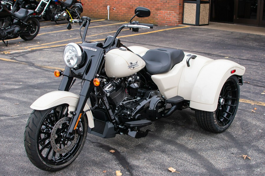 2023 Harley-Davidson Freewheeler