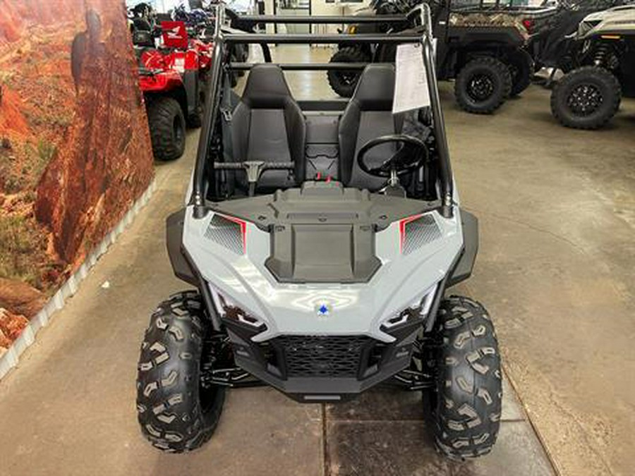 2024 Polaris RZR 200 EFI