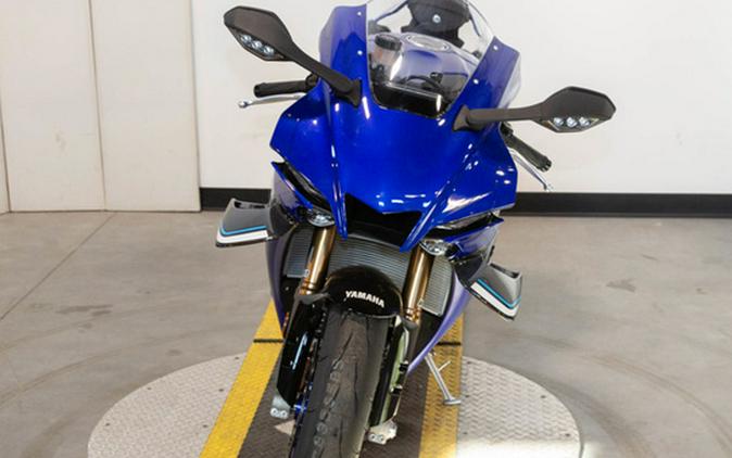 2025 Yamaha YZF R1