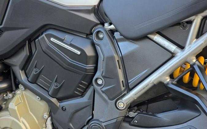 2024 Ducati Multistrada V4 RS