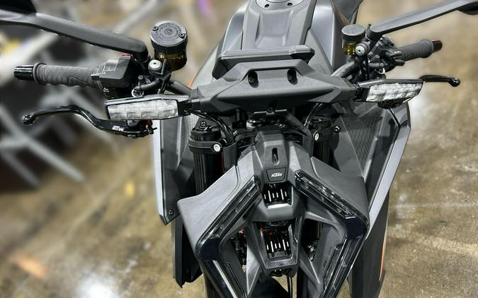 2026 KTM 1390 SUPER DUKE R EVO