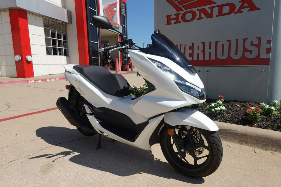 2022 Honda PCX 150 ABS