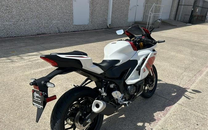 2026 Yamaha YZF R3 70Th Anniversary Edition