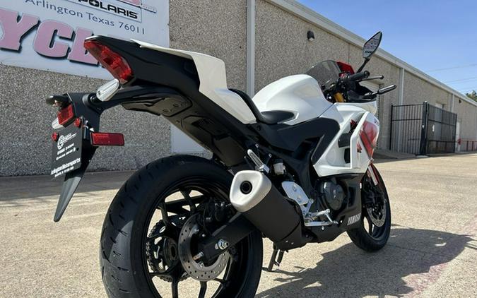 2026 Yamaha YZF R3 70Th Anniversary Edition