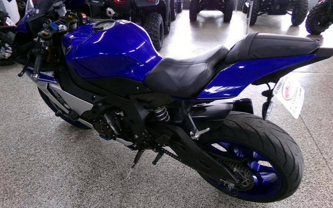 2015 Yamaha YZF-R1