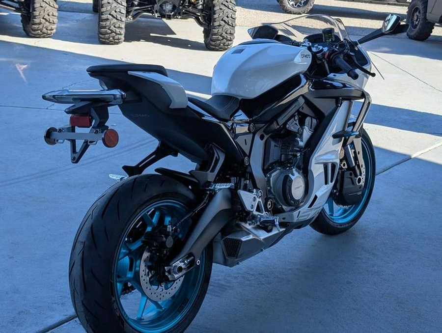 2026 CFMOTO 675SS