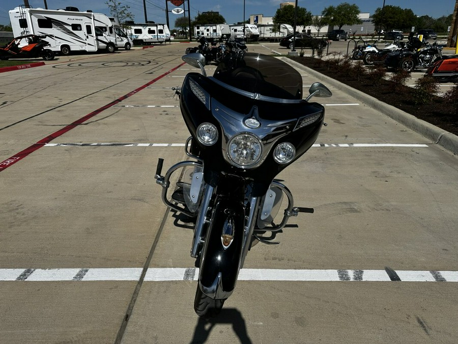 2014 Indian Motorcycle Chieftan BLACK