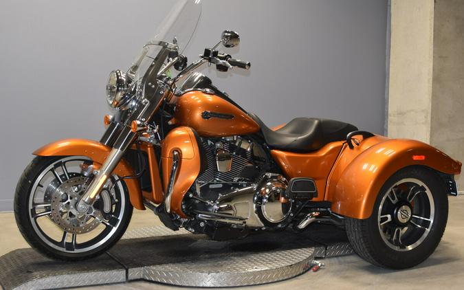 2015 Harley-Davidson Freewheeler