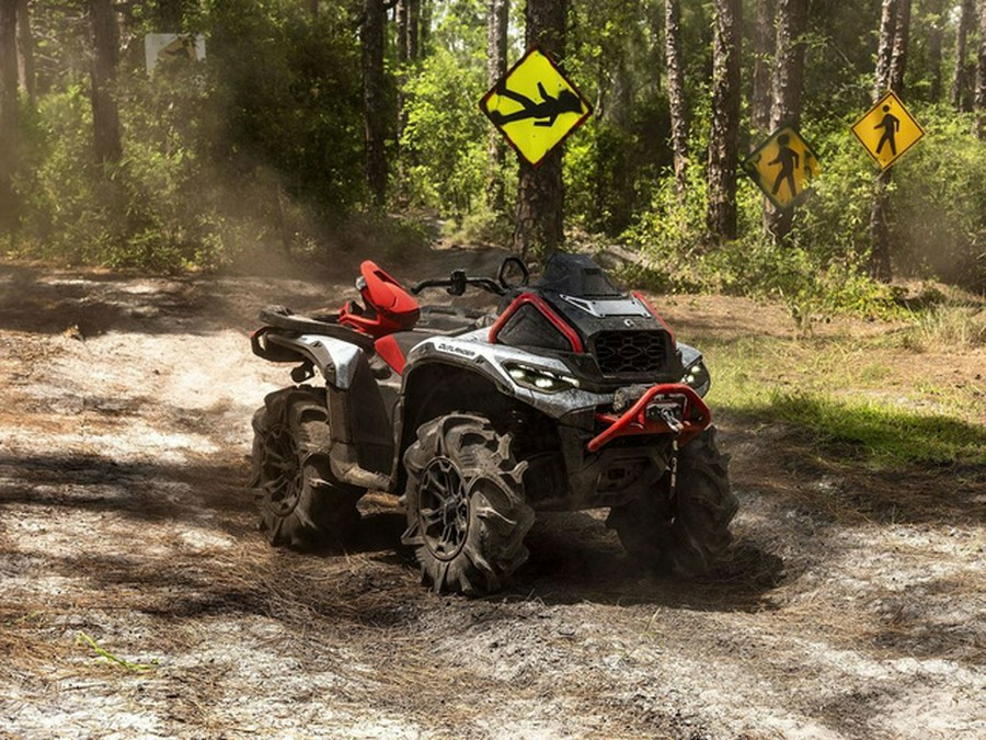 2025 Can-Am Outlander X mr 1000R Granite Grey & Legion Red 1000R