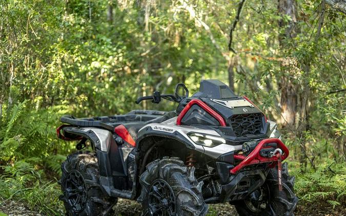 2025 Can-Am Outlander X mr 1000R Granite Grey & Legion Red 1000R