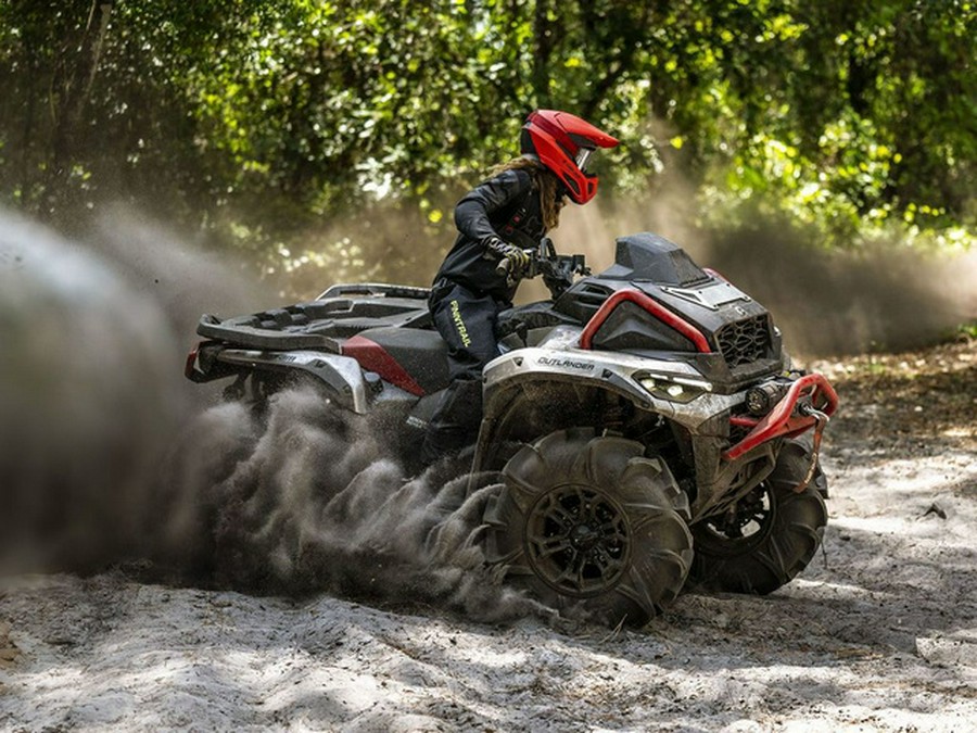 2025 Can-Am Outlander X mr 1000R Granite Grey & Legion Red 1000R