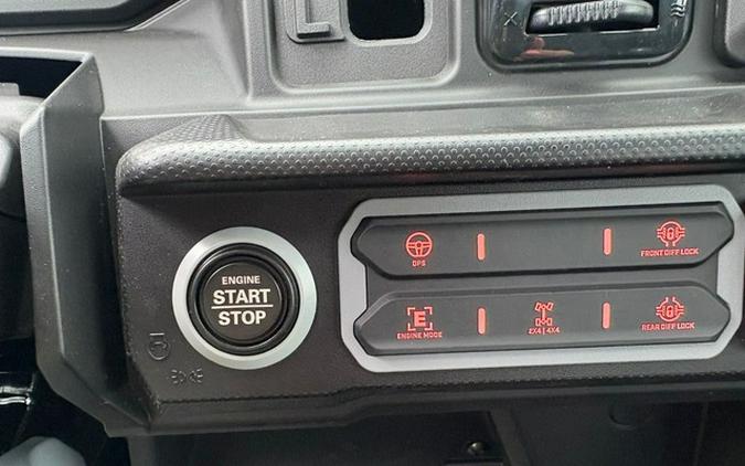 2026 Can-Am Defender MAX Limited HD11