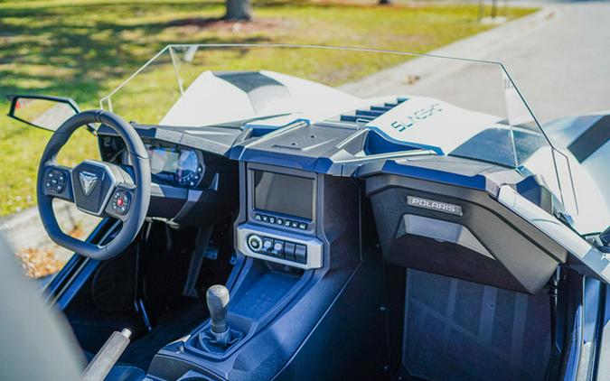 2026 Polaris Slingshot SL Manual