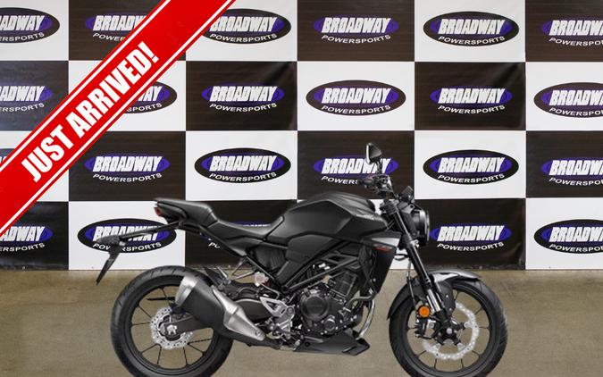 2025 Honda CB300R ABS