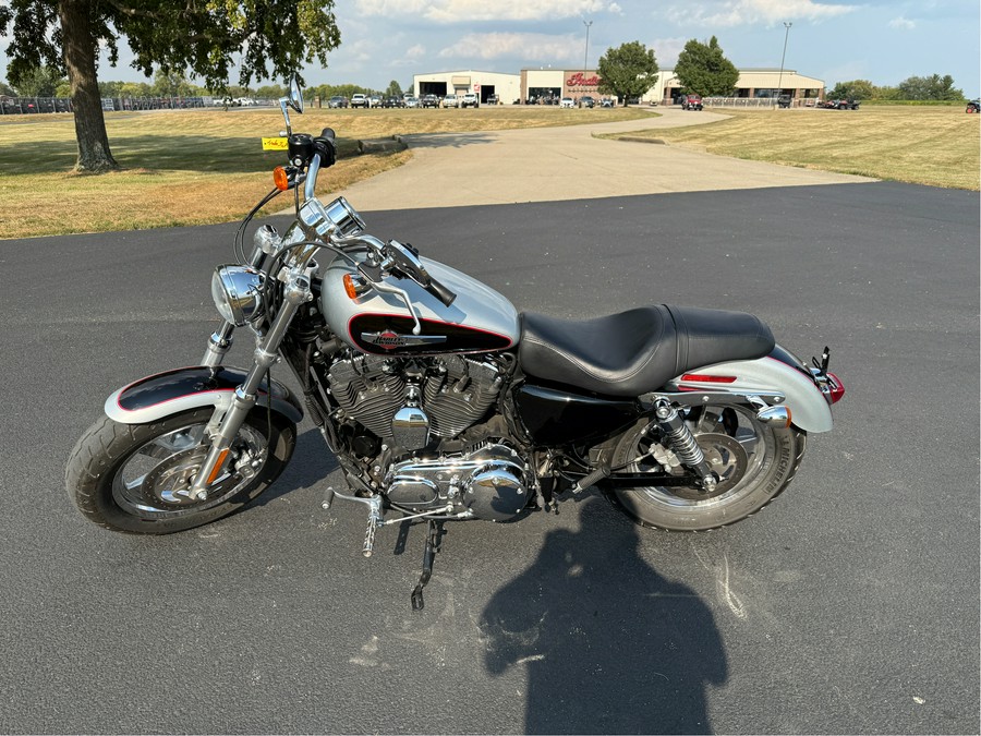 2015 Harley-Davidson 1200 Custom
