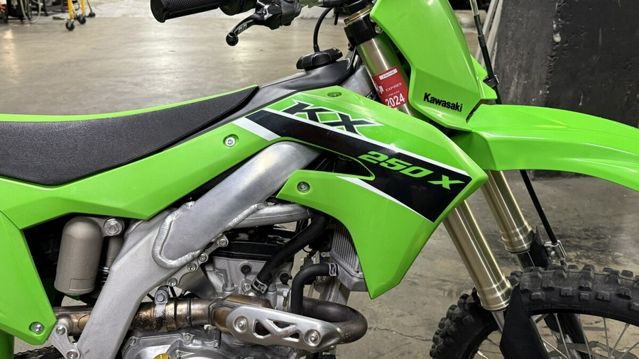 2023 Kawasaki KX™250X KX252C