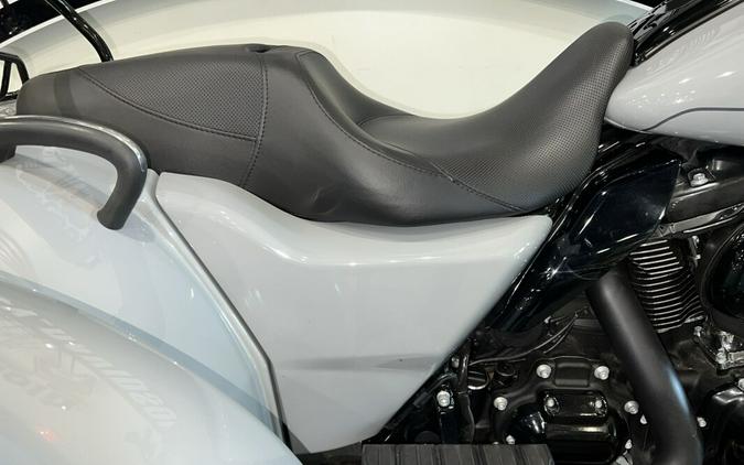 2024 Harley-Davidson Freewheeler