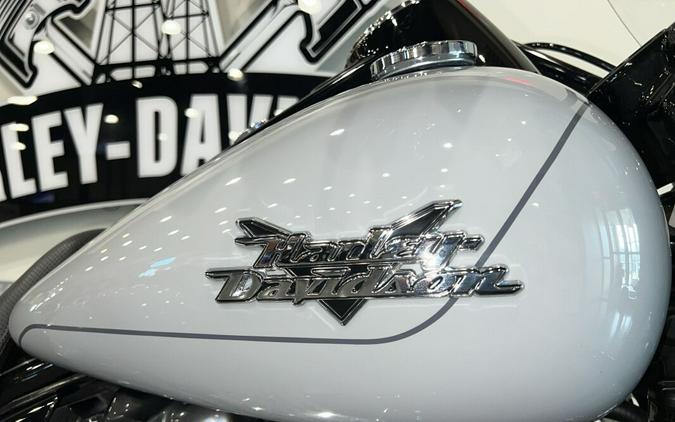 2024 Harley-Davidson Freewheeler