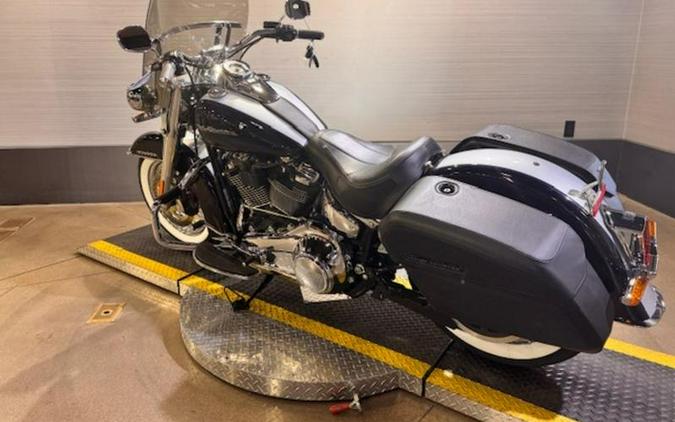 2019 Harley-Davidson® FLDE - Softail® Deluxe