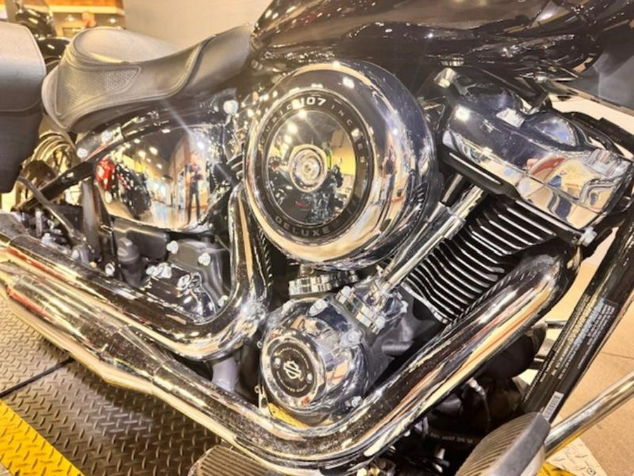 2019 Harley-Davidson® FLDE - Softail® Deluxe