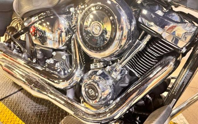 2019 Harley-Davidson® FLDE - Softail® Deluxe