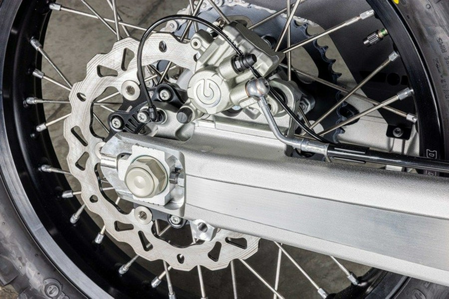 2027 Husqvarna Enduro 701