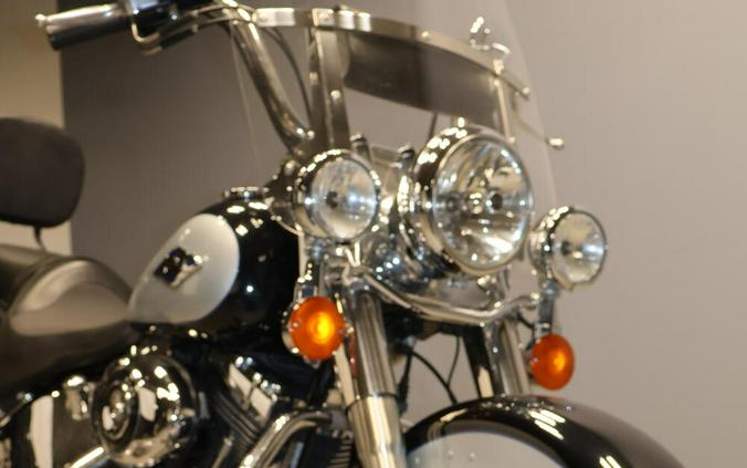2013 Harley-Davidson Heritage Softail Classic FLSTC