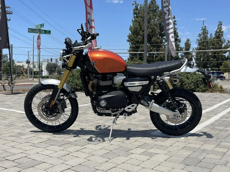 2024 Triumph Scrambler 1200 XE Baja Orange / Phantom Black