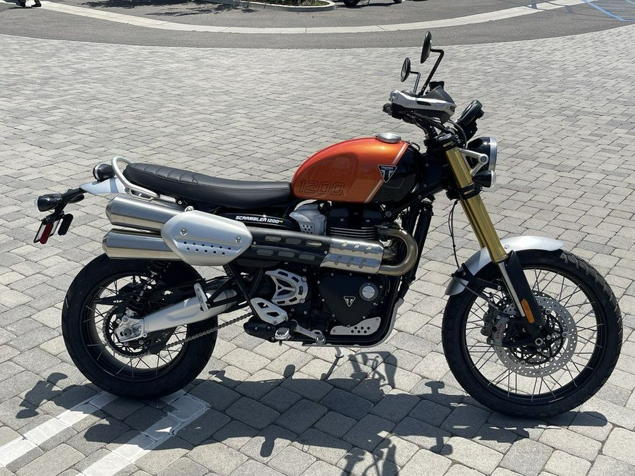 2024 Triumph Scrambler 1200 XE Baja Orange / Phantom Black