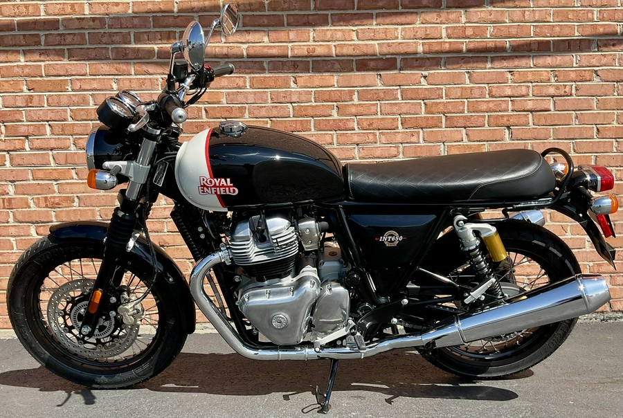 2024 Royal Enfield Twins INT650