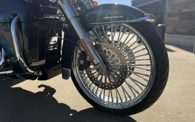 2021 Harley-Davidson® Tri Glide® Ultra Snake Venom