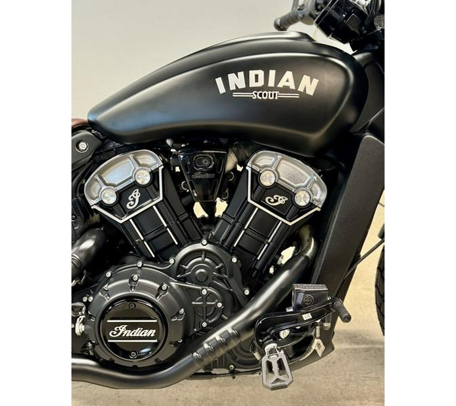 2019 Indian Motorcycle® Scout® Bobber Thunder Black Smoke