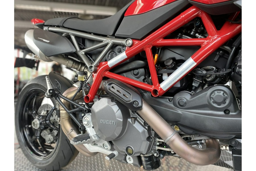 2025 Ducati Hypermotard 950