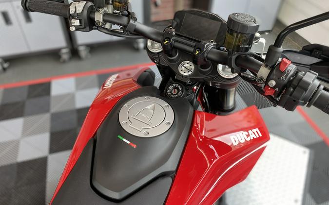2025 Ducati Hypermotard 950 - D