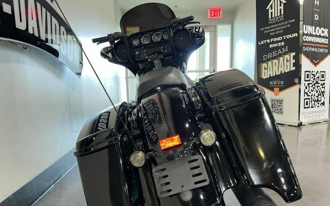 2018 Harley-Davidson Street Glide Special