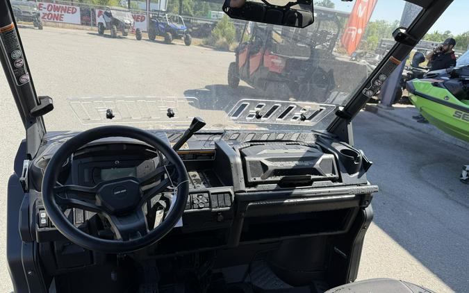 2024 Can-Am Defender MAX XT HD9