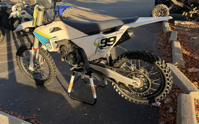 2025 Husqvarna Motorcycles TC 125