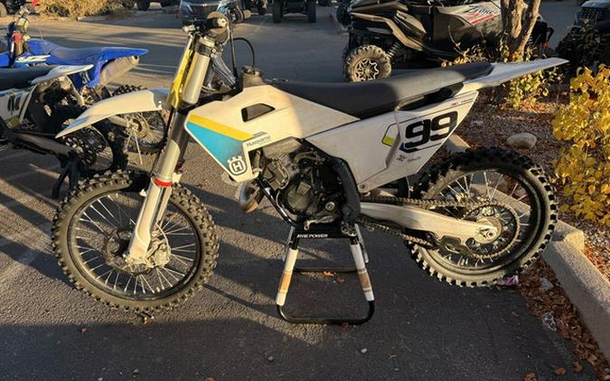 2025 Husqvarna Motorcycles TC 125