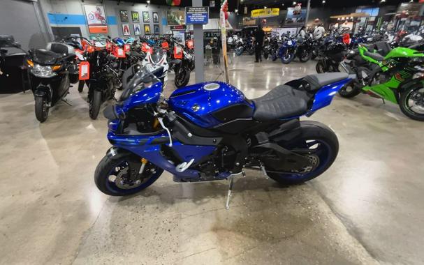 2018 Yamaha YZF-R1