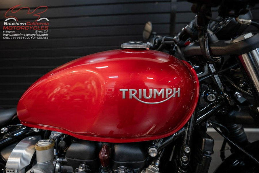 2024 Triumph Bonneville Bobber Red Hopper