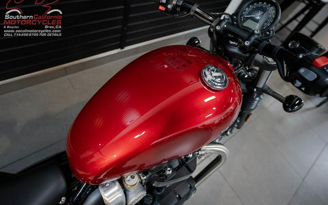 2024 Triumph Bonneville Bobber Red Hopper