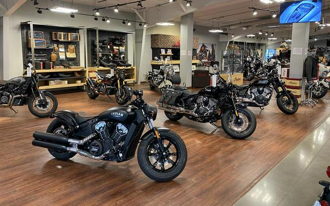 2025 Indian Motorcycle® Scout® Bobber Black Metallic