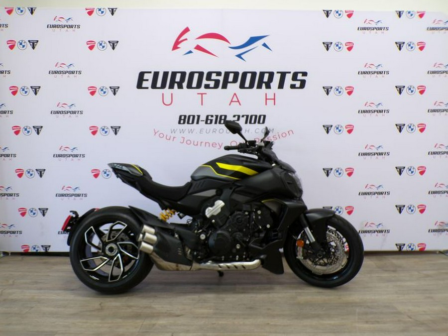 New 2026 Ducati DIAVEL V4