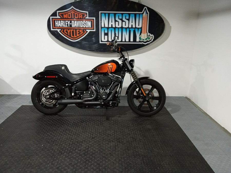 2023 Harley-Davidson Softail® Street Bob® 114