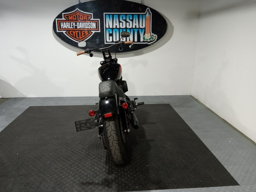 2023 Harley-Davidson Softail® Street Bob® 114