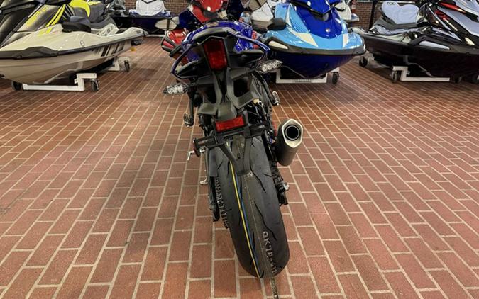2026 YAMAHA YZF-R1