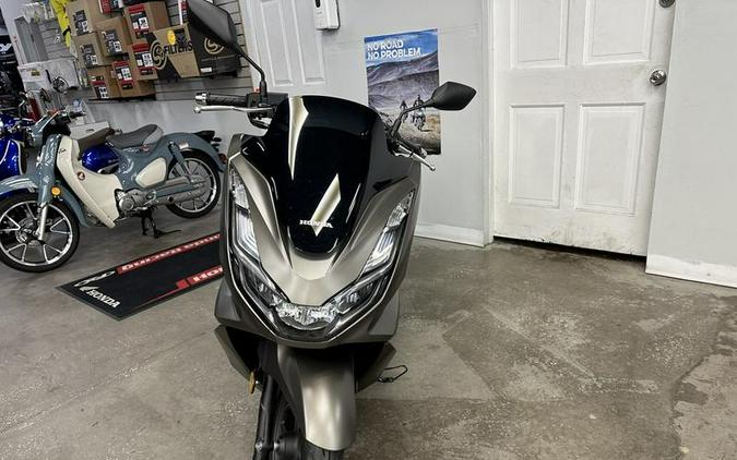 2024 Honda® PCX