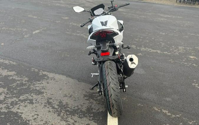 2026 Kawasaki Z500 SE ABS