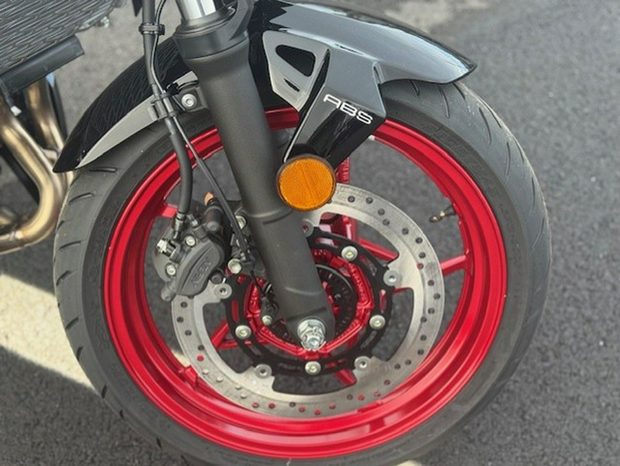 2026 Kawasaki Z500 SE ABS